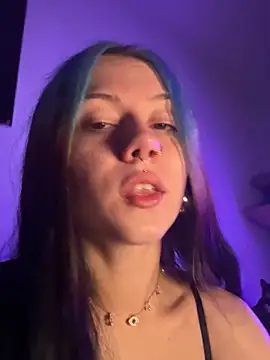 Snapshot of mysami420 chatting on July 16, 2026, 8:28 pm mysami420 online show from July 16, 2026, 8:28 pm