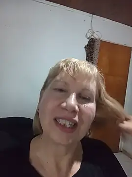 Snapshot of SexyMilf1211 chatting on August 6, 2026, 4:24 pm SexyMilf1211 online show from August 6, 2026, 4:24 pm