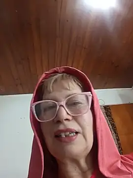 Snapshot of SexyMilf1211 chatting on July 28, 2026, 11:39 am SexyMilf1211 online show from July 28, 2026, 11:39 am