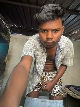 banty05 online show from November 27, 2025, 4:02 am