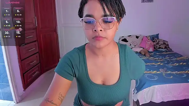 Snapshot of Tatiana-Jaaramillo chatting on April 29, 2026, 2:54 pm Tatiana-Jaaramillo online show from April 29, 2026, 2:54 pm