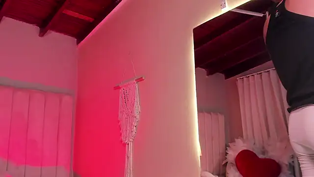 Snapshot of Seab_trooy chatting on February 20, 2026, 6:26 am Seab trooy online show from February 20, 2026, 6:26 am