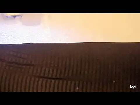 aprille15 online show from February 23, 2026, 4:18 pm