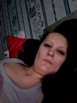 Snapshot of RomiTreats chatting on November 15, 2025, 11:58 am RomiTreats online show from November 15, 2025, 11:58 am