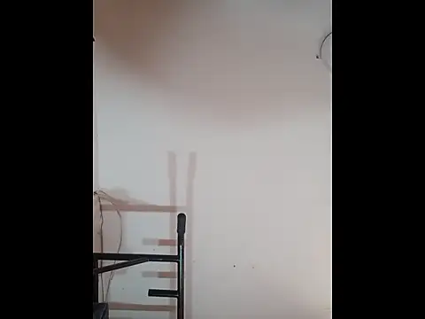 Snapshot of swetttmomy chatting on January 14, 2026, 8:12 pm swetttmomy online show from January 14, 2026, 8:12 pm