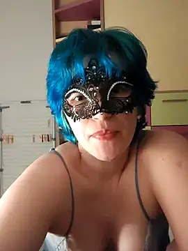 Snapshot of DevaBlu chatting on December 3, 2025, 9:36 pm DevaBlu online show from December 3, 2025, 9:36 pm