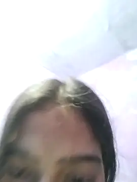 Snapshot of Mohni_hote chatting on December 2, 2025, 9:00 am Mohni hote online show from December 2, 2025, 9:00 am