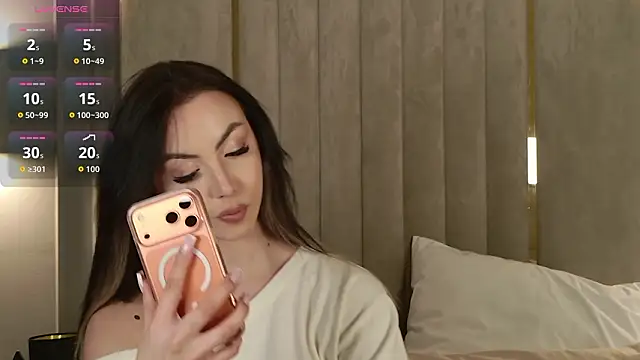 Snapshot of RileyHeaven chatting on February 14, 2026, 12:00 am RileyHeaven online show from February 14, 2026, 12:00 am