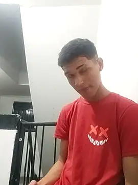 Snapshot of Luigi_cumming1 chatting on November 20, 2025, 9:43 am Luigi cumming1 online show from November 20, 2025, 9:43 am