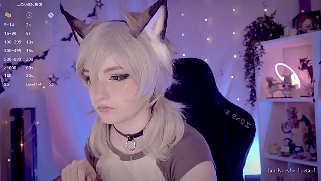 vronnier online show from November 26, 2025, 2:06 pm