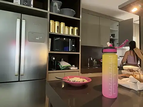 BelleRune online show from February 11, 2025, 11:09 am