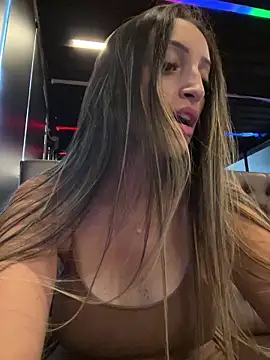 BelleRune online show from April 17, 2026, 7:28 pm