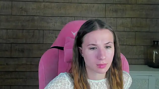 KristinaBellini online show from November 30, 2025, 4:19 pm