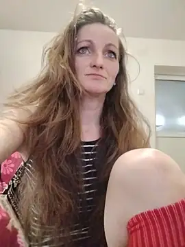 Snapshot of CrazyMaya39 chatting on February 3, 2026, 7:13 am CrazyMaya39 online show from February 3, 2026, 7:13 am