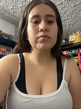 Snapshot of Scarlett_Noire_outdoors chatting on November 14, 2025, 11:52 pm Scarlett Noire outdoors online show from November 14, 2025, 11:52 pm