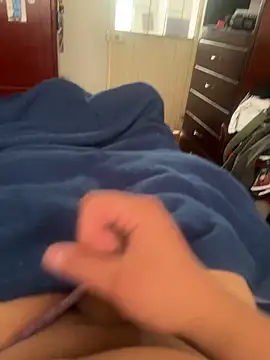 cris1122 online show from November 26, 2025, 1:11 pm