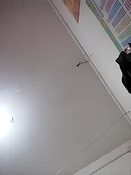 wang9988 online show from December 4, 2025, 6:40 pm