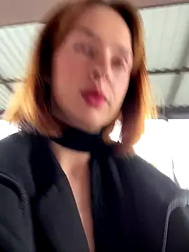 hani obsessed online show from November 20, 2025, 9:43 am