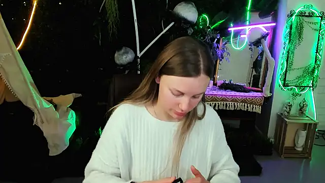 Snapshot of SandraLindsey chatting on November 20, 2025, 6:36 am SandraLindsey online show from November 20, 2025, 6:36 am