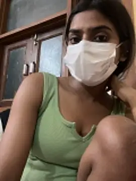 sexyayeshadesi online show from March 4, 2026, 8:49 pm