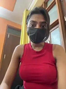 sexyayeshadesi online show from February 12, 2026, 7:13 pm