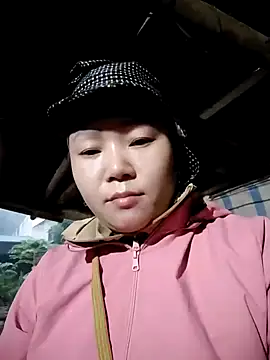 hoami-hot online show from November 15, 2025, 11:09 pm