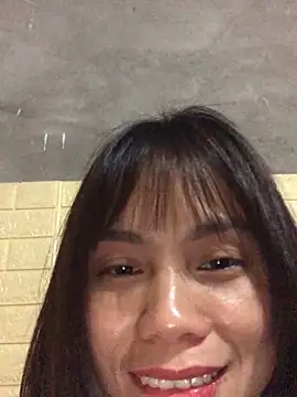 Trangbabylove online show from March 26, 2026, 5:55 pm