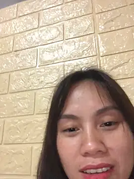 Trangbabylove online show from March 24, 2026, 5:40 am