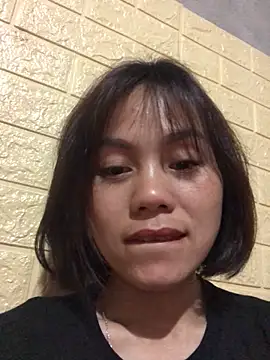 Trangbabylove online show from March 1, 2026, 10:26 am