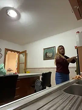 Snapshot of asshly20 chatting on December 4, 2025, 5:01 pm asshly20 online show from December 4, 2025, 5:01 pm