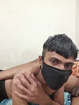 Snapshot of syndyc1 chatting on January 18, 2026, 2:53 pm syndyc1 online show from January 18, 2026, 2:53 pm