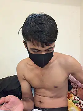 Snapshot of syndyc1 chatting on February 5, 2026, 3:52 pm syndyc1 online show from February 5, 2026, 3:52 pm