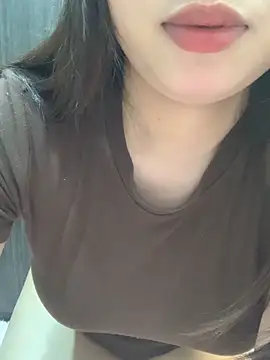 Snapshot of Agela_baby chatting on December 2, 2025, 4:14 am Agela baby online show from December 2, 2025, 4:14 am