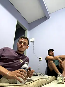 novinita0027 online show from November 23, 2025, 12:20 am