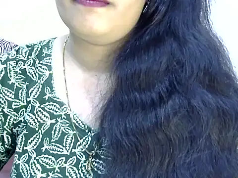 Muskan Jha online show from April 14, 2026, 1:43 am