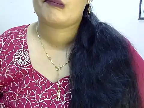 Snapshot of Muskan_Jha chatting on July 9, 2026, 12:04 pm Muskan Jha online show from July 9, 2026, 12:04 pm