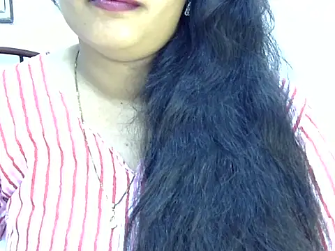 Muskan Jha online show from April 17, 2026, 2:47 am