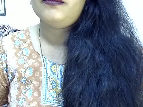 Muskan Jha online show from April 16, 2026, 1:06 am