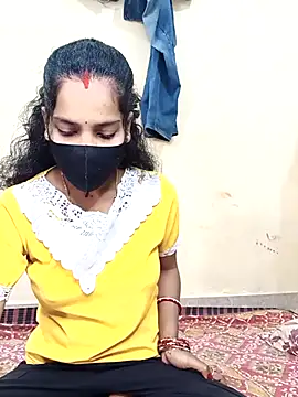 Desi Hot Queen online show from November 25, 2025, 3:07 am