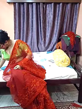 Cute-richa1 online show from January 15, 2026, 5:27 pm