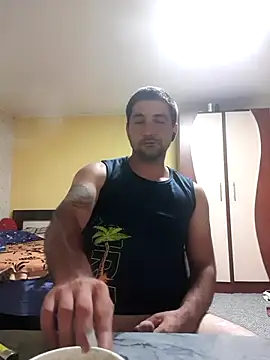 Exuuuuu1 online show from July 4, 2026, 9:30 pm