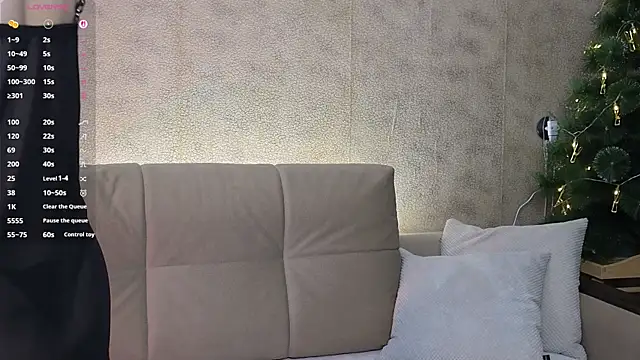 ElaraSable online show from December 23, 2025, 9:52 am