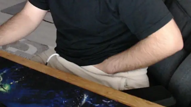 hardsharkk online show from November 22, 2025, 8:24 am