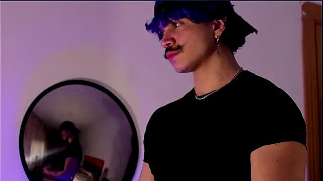 TOKYO oo online show from April 15, 2026, 7:03 am