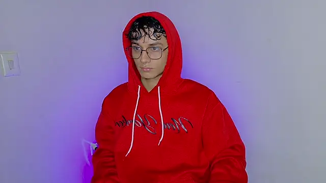 Snapshot of andrew_dann chatting on November 27, 2025, 3:40 am andrew dann online show from November 27, 2025, 3:40 am