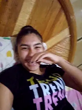 Snapshot of skinnyrox chatting on November 28, 2025, 6:30 pm skinnyrox online show from November 28, 2025, 6:30 pm