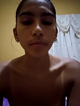 skinnyrox online show from February 19, 2026, 2:41 am