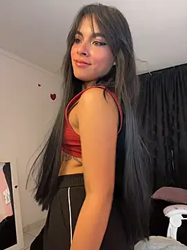 Sophie wyld online show from December 4, 2025, 12:42 am