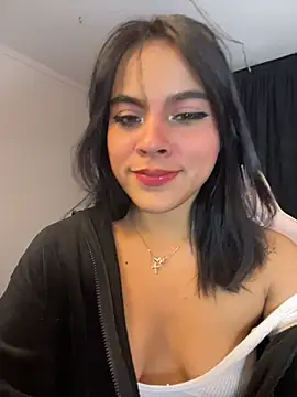 Sophie wyld online show from December 14, 2025, 1:12 am