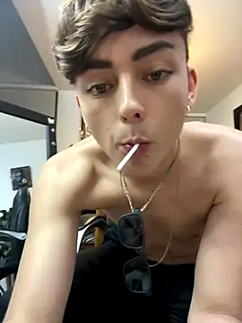 Snapshot of Boyfriend-Hot chatting on November 16, 2025, 5:45 am Boyfriend-Hot online show from November 16, 2025, 5:45 am